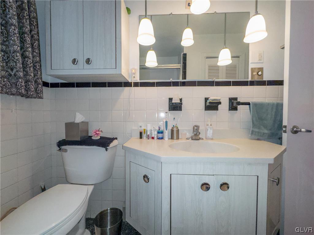 3315 Cambridge Circle