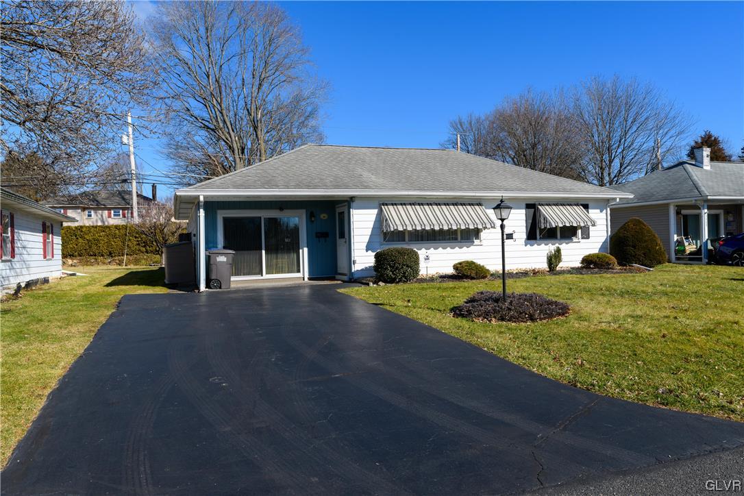 3315 Cambridge Circle