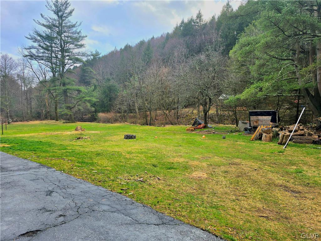 2580 Spruce Hollow Road