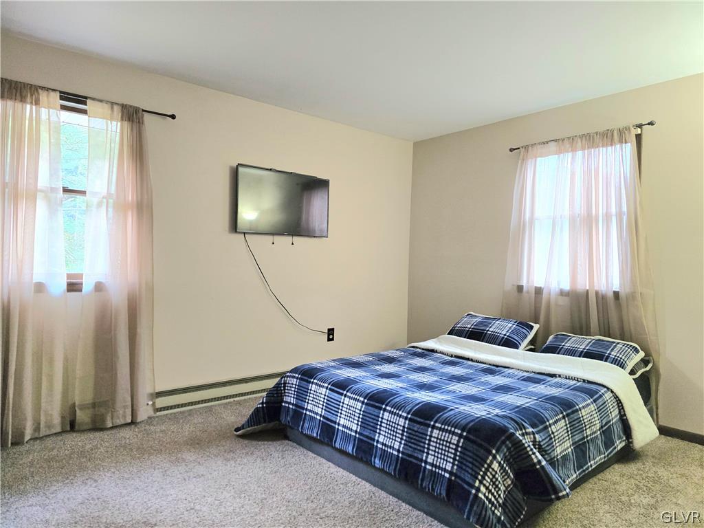 2580 Spruce Hollow Road
