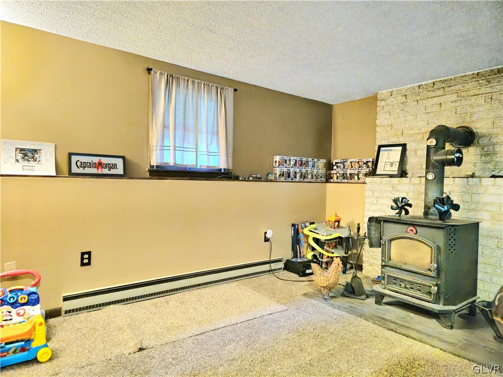 2580 Spruce Hollow Road