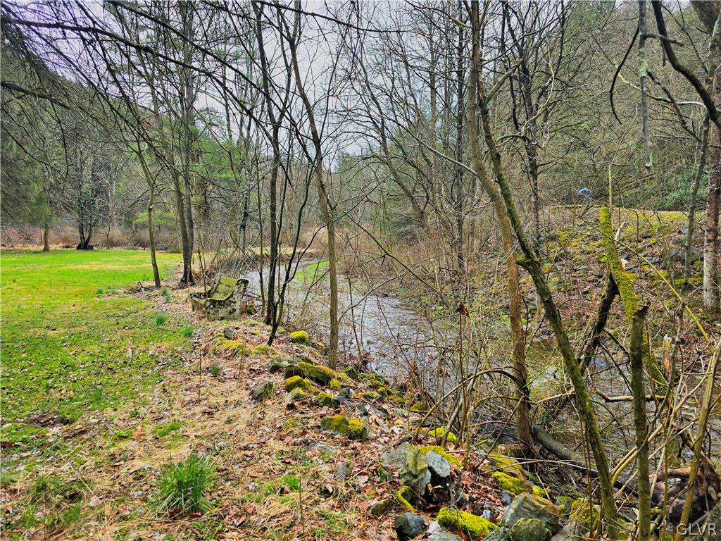 2580 Spruce Hollow Road