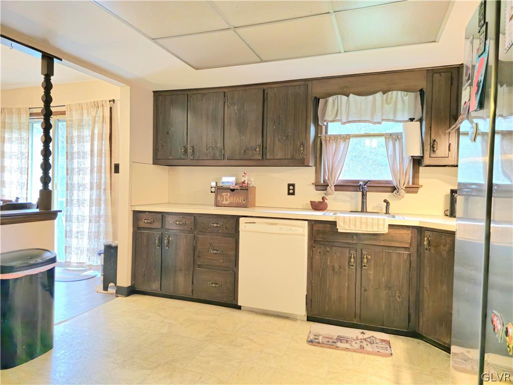 2580 Spruce Hollow Road