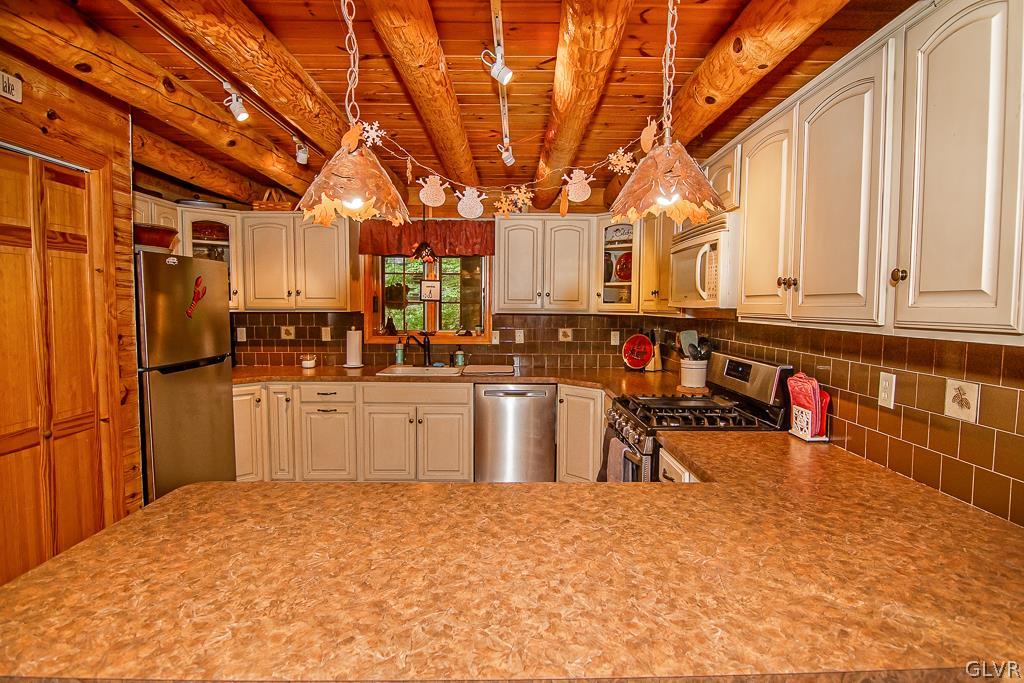 585 Preachers Camp Road