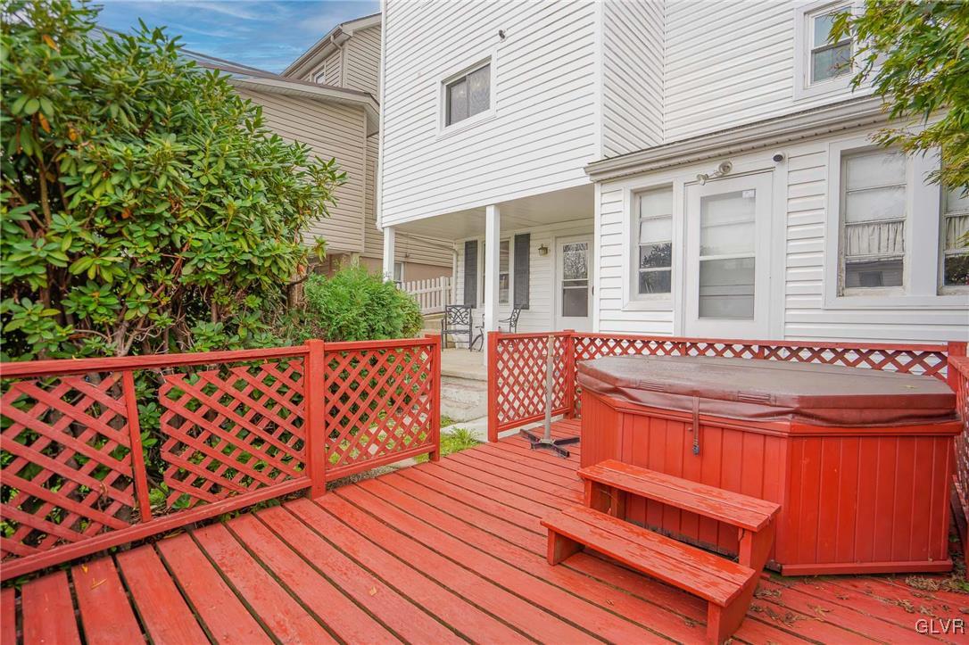 333 East Abbott Street