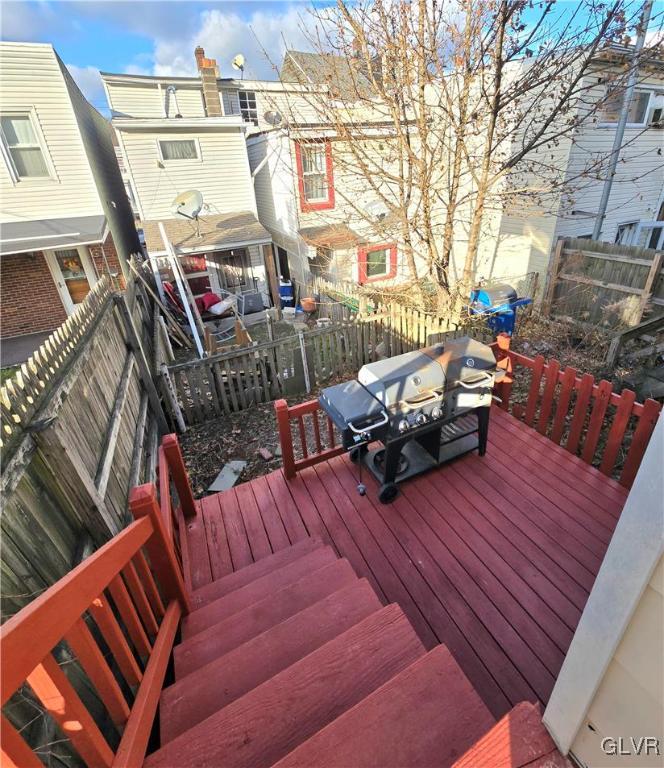 625 East South Street