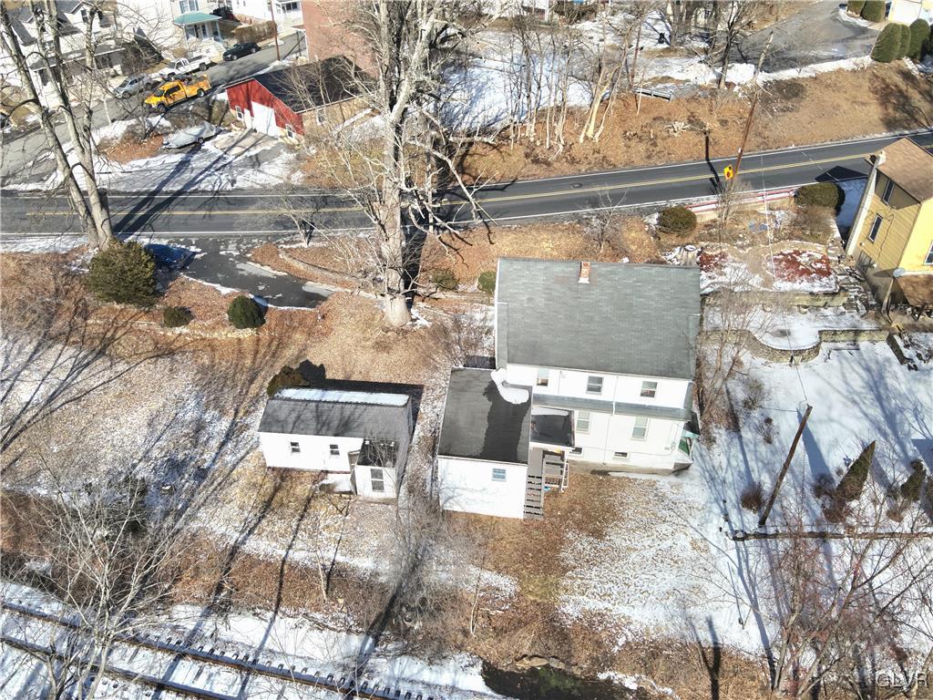 200 Maple Avenue