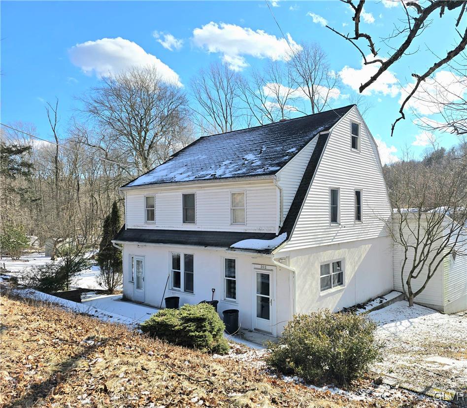 200 Maple Avenue