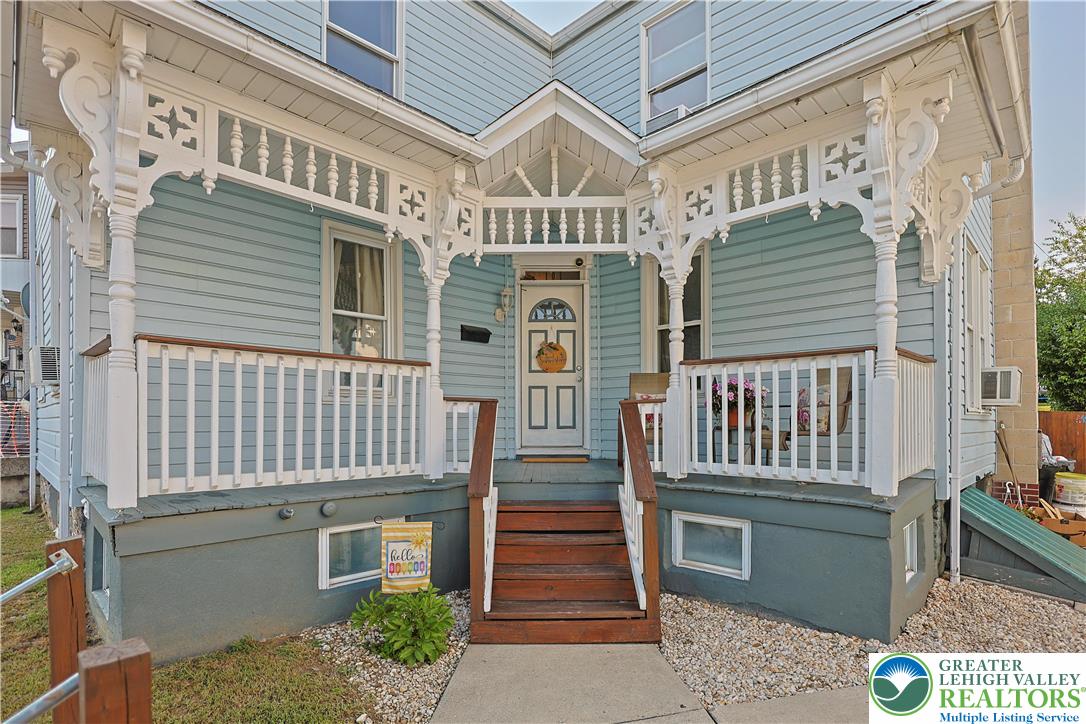 101 Clay Street