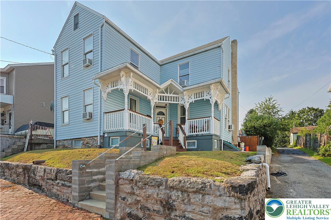 101 Clay Street