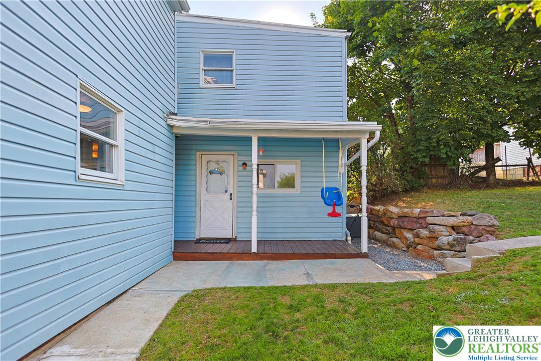101 Clay Street