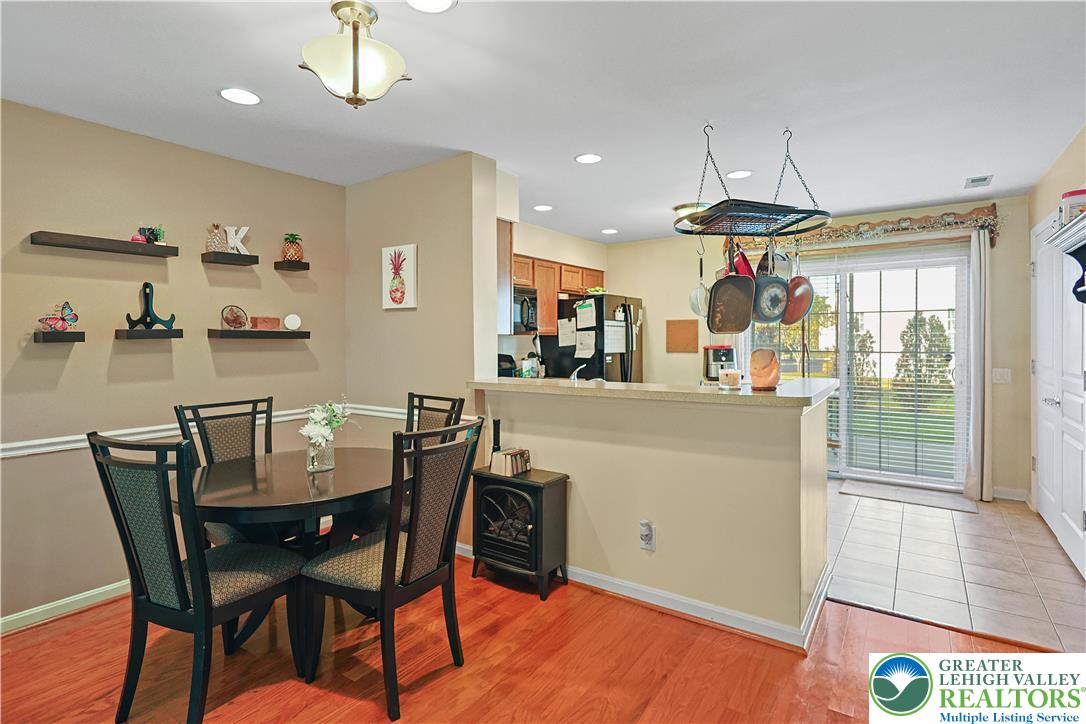 1443 Artisan Court