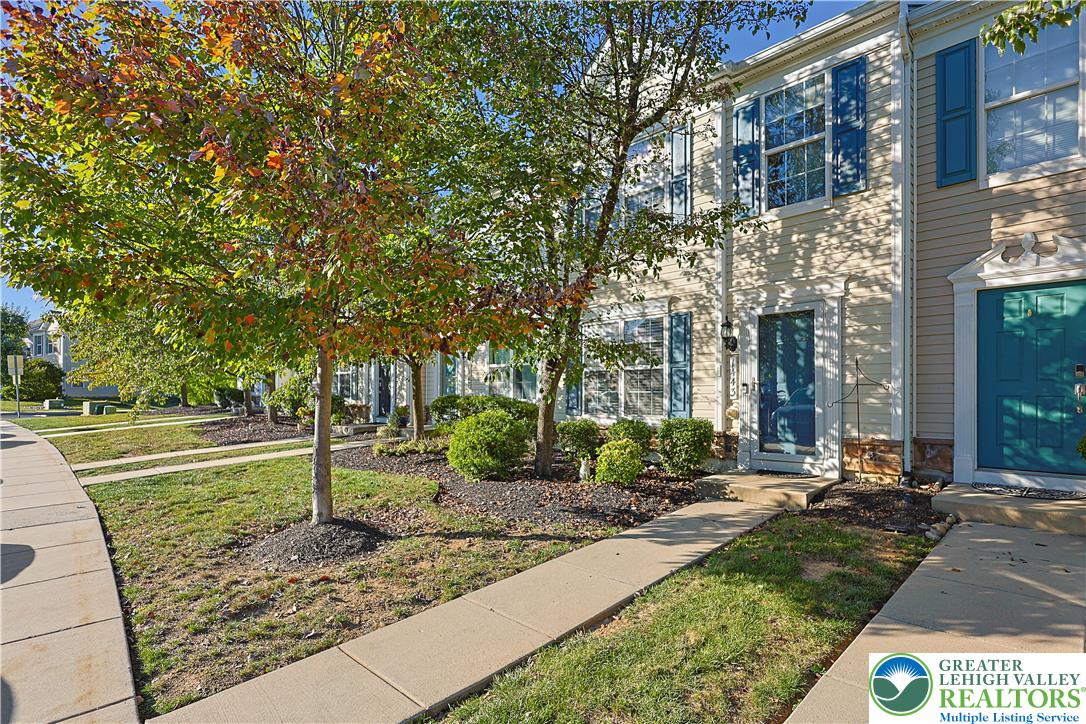 1443 Artisan Court