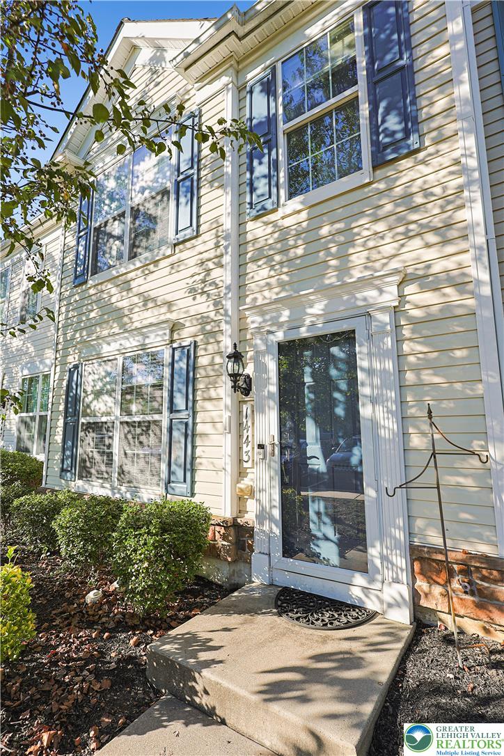 1443 Artisan Court