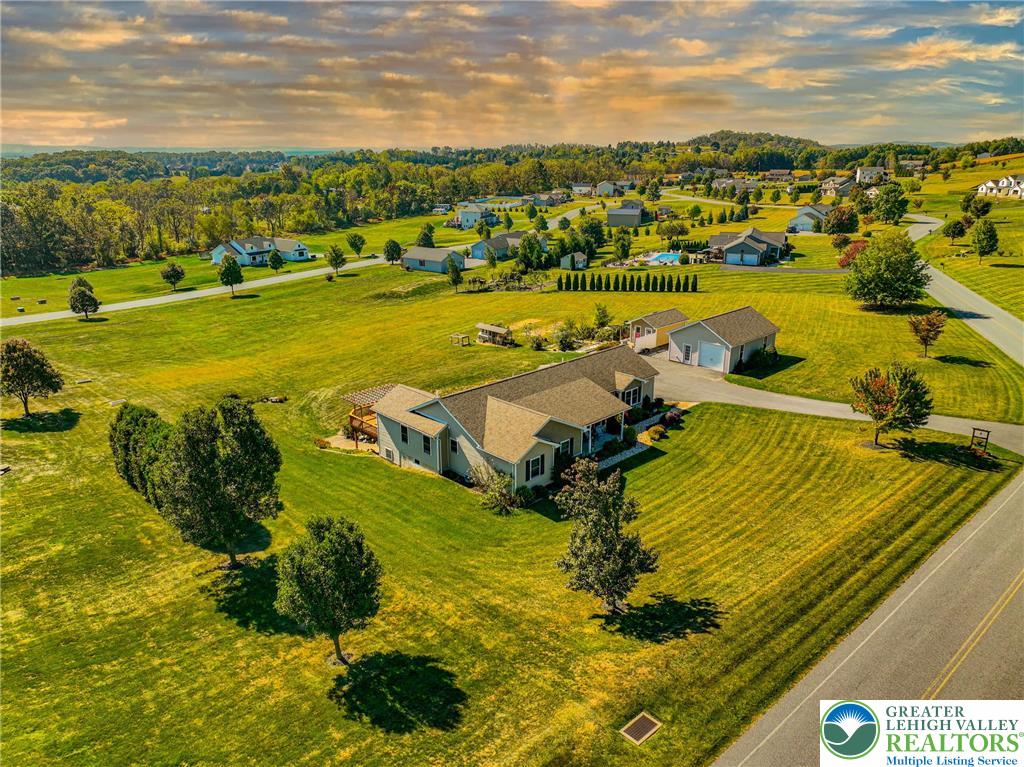3341 Buckskin Lane