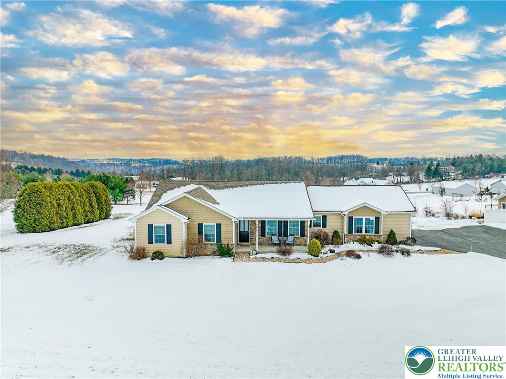 3341 Buckskin Lane