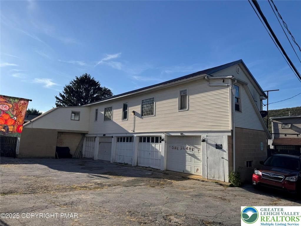 134 Railroad Street