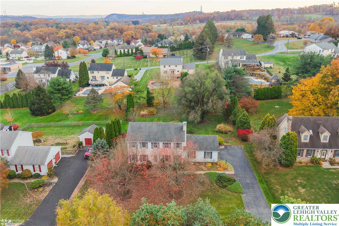 1110 Greenbriar Lane