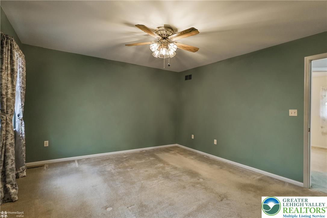 1110 Greenbriar Lane