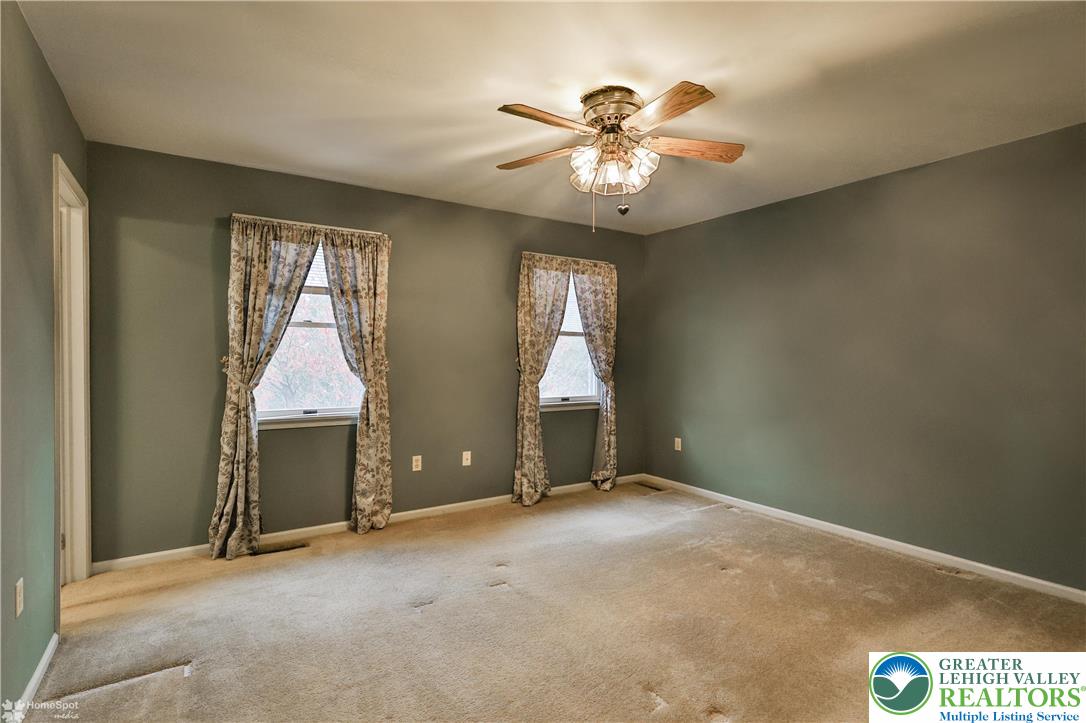 1110 Greenbriar Lane