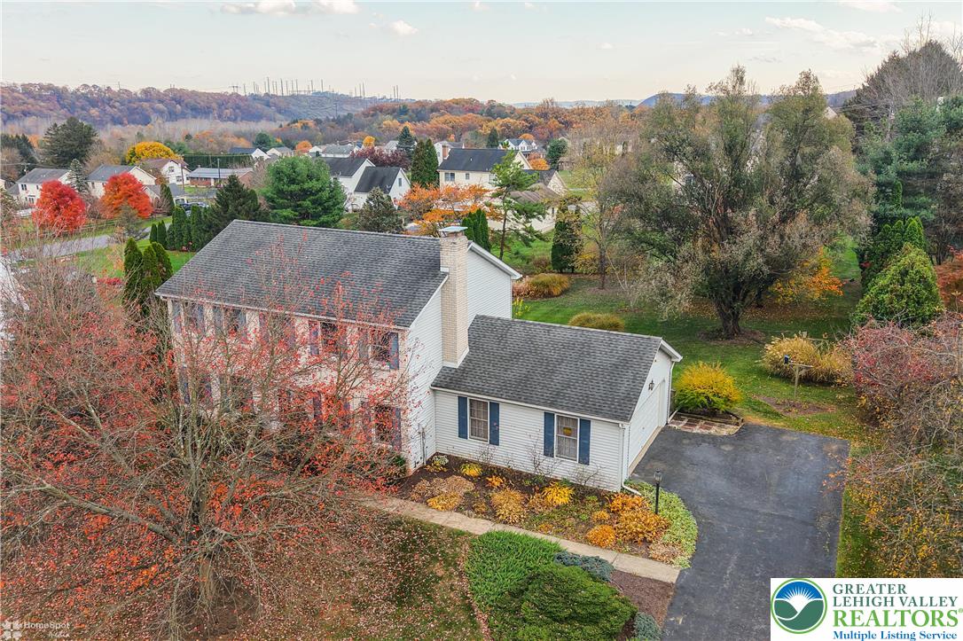 1110 Greenbriar Lane
