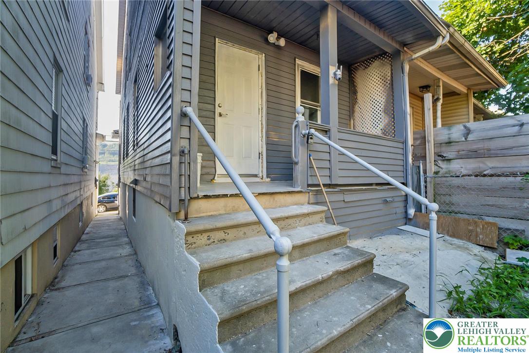 306 West Kline Avenue