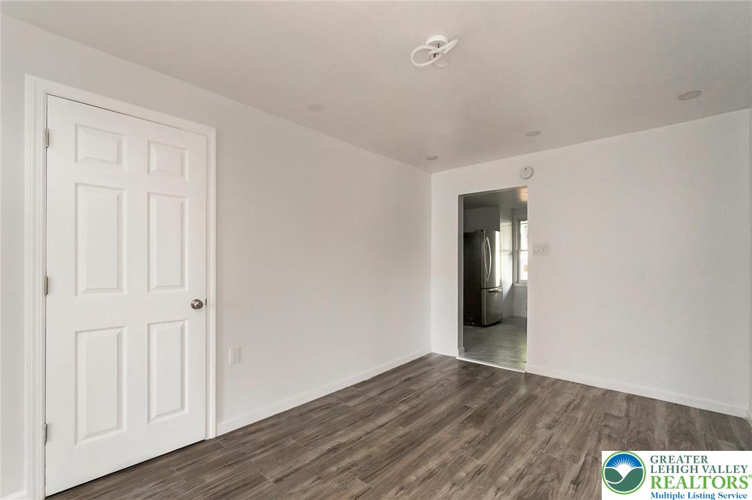 306 West Kline Avenue