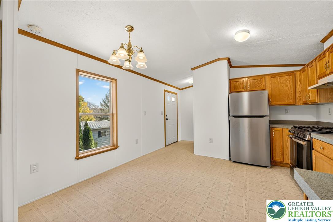 5 Woodview Court