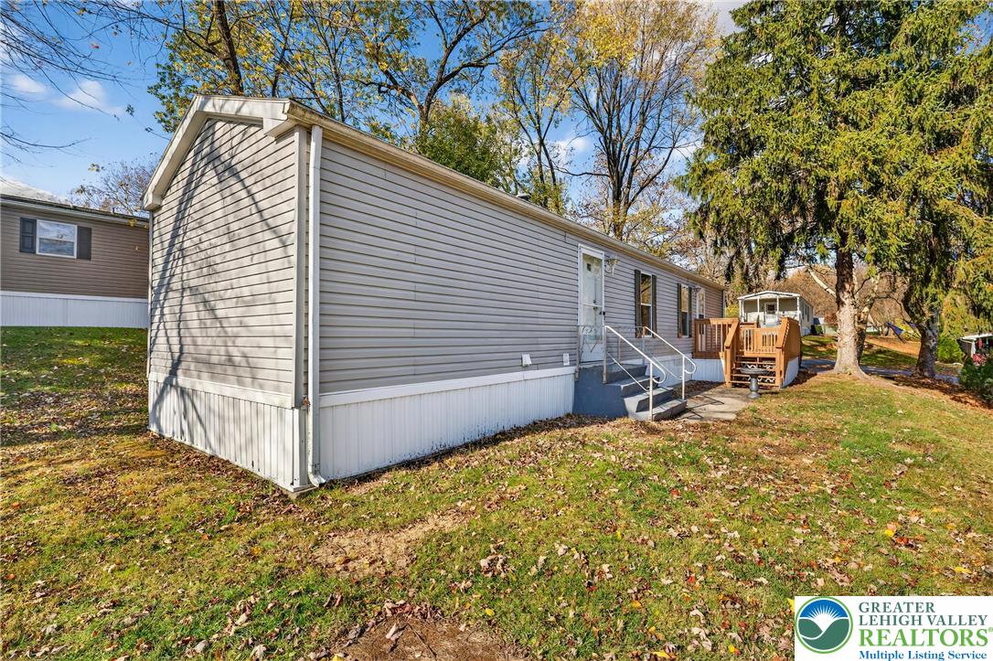 5 Woodview Court