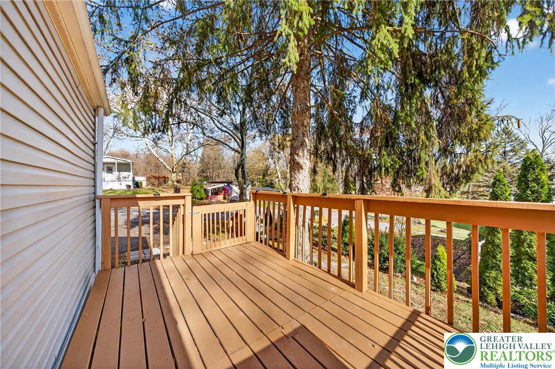 5 Woodview Court