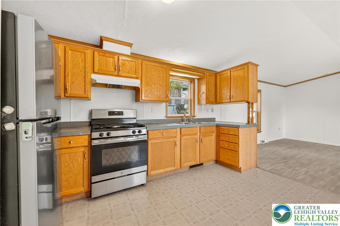5 Woodview Court
