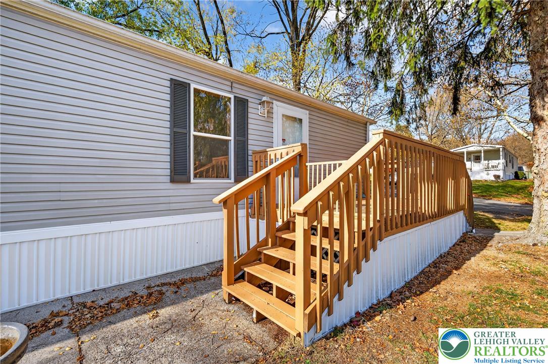 5 Woodview Court