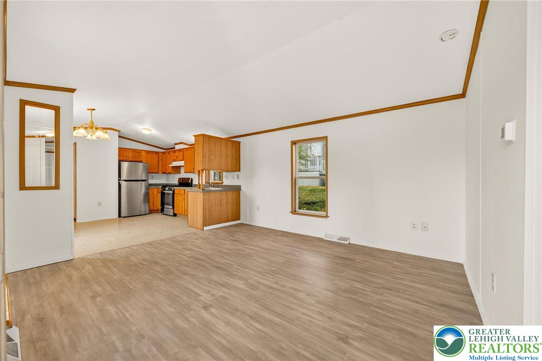 5 Woodview Court