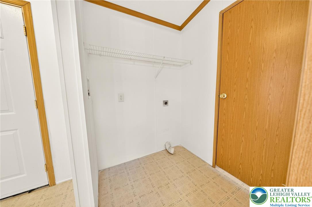 5 Woodview Court