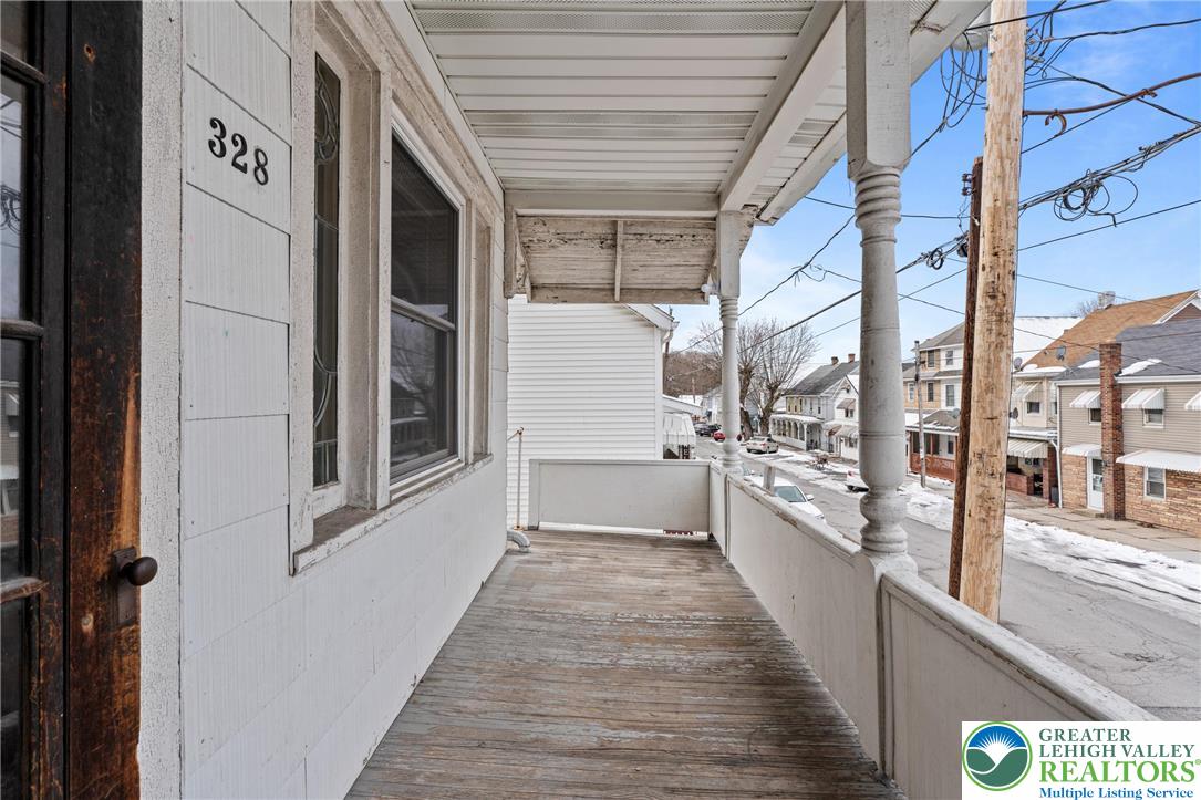 328 West Abbott Street