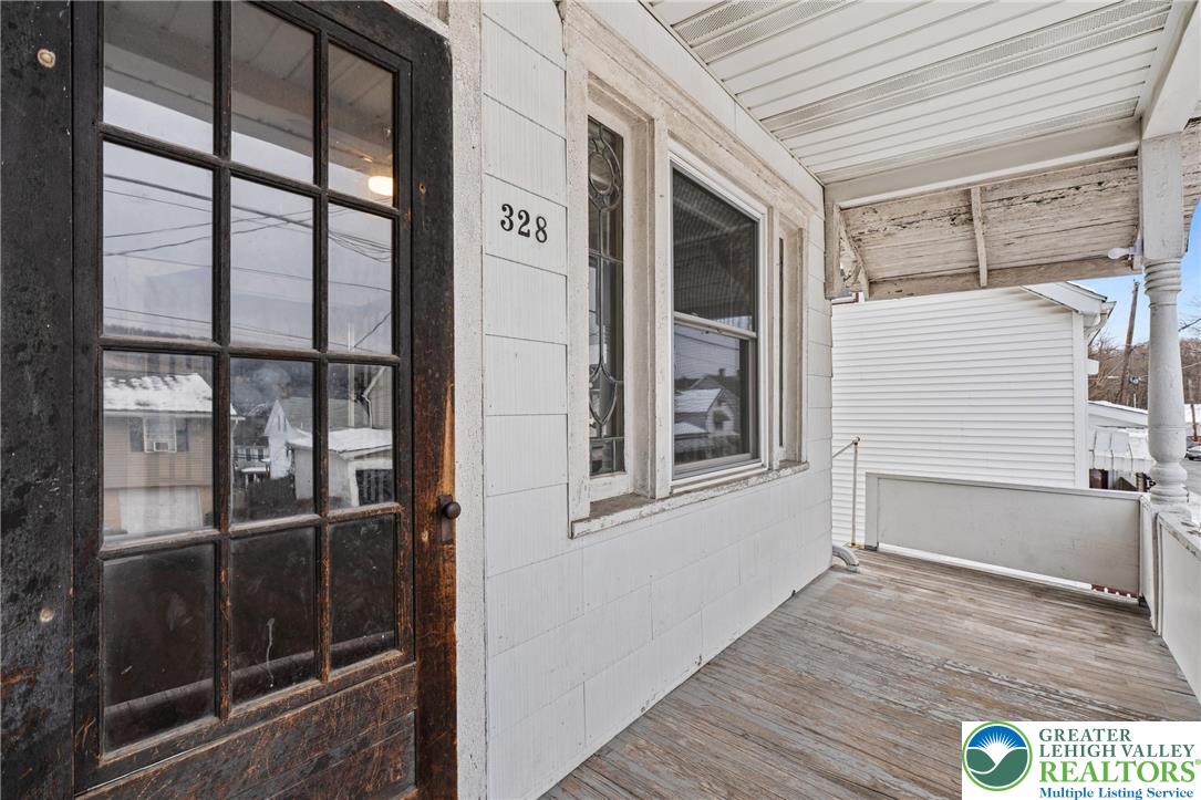 328 West Abbott Street