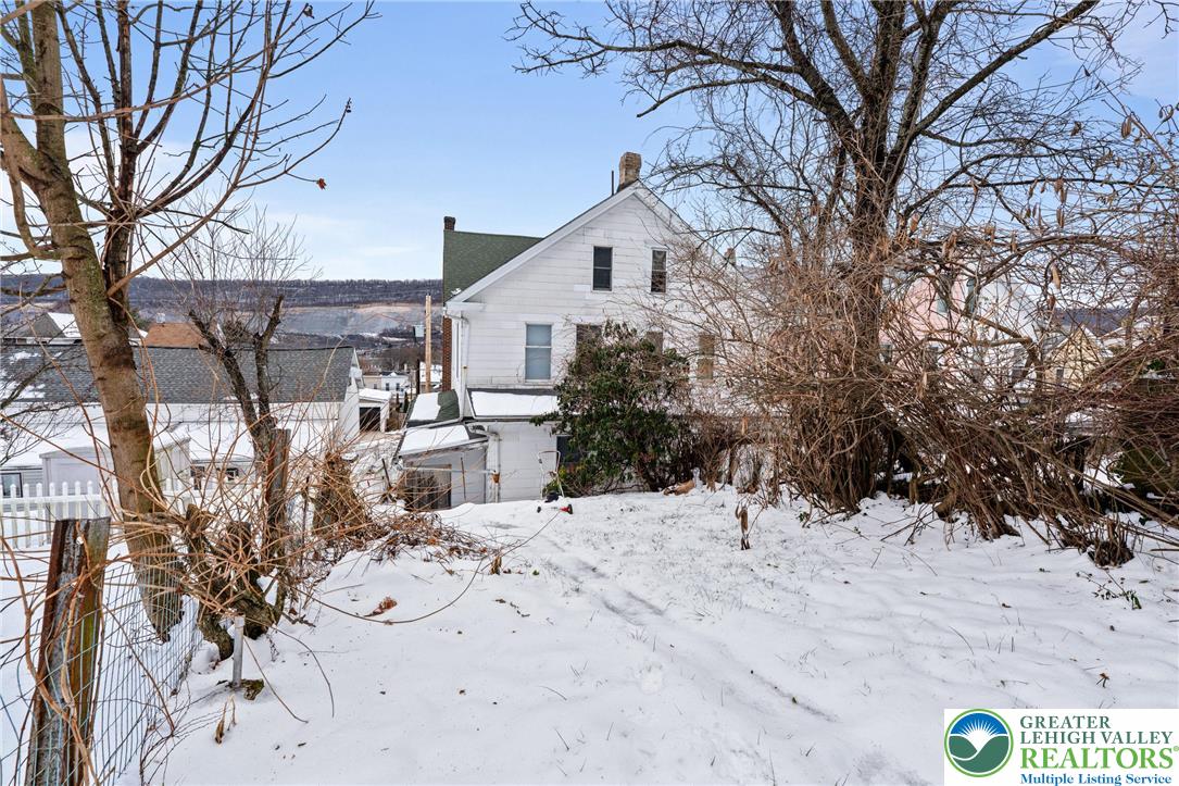 328 West Abbott Street