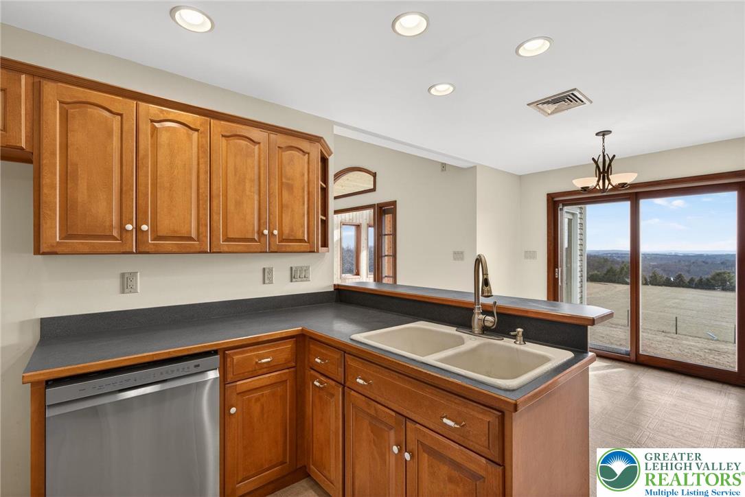 3338 Spring Valley Road