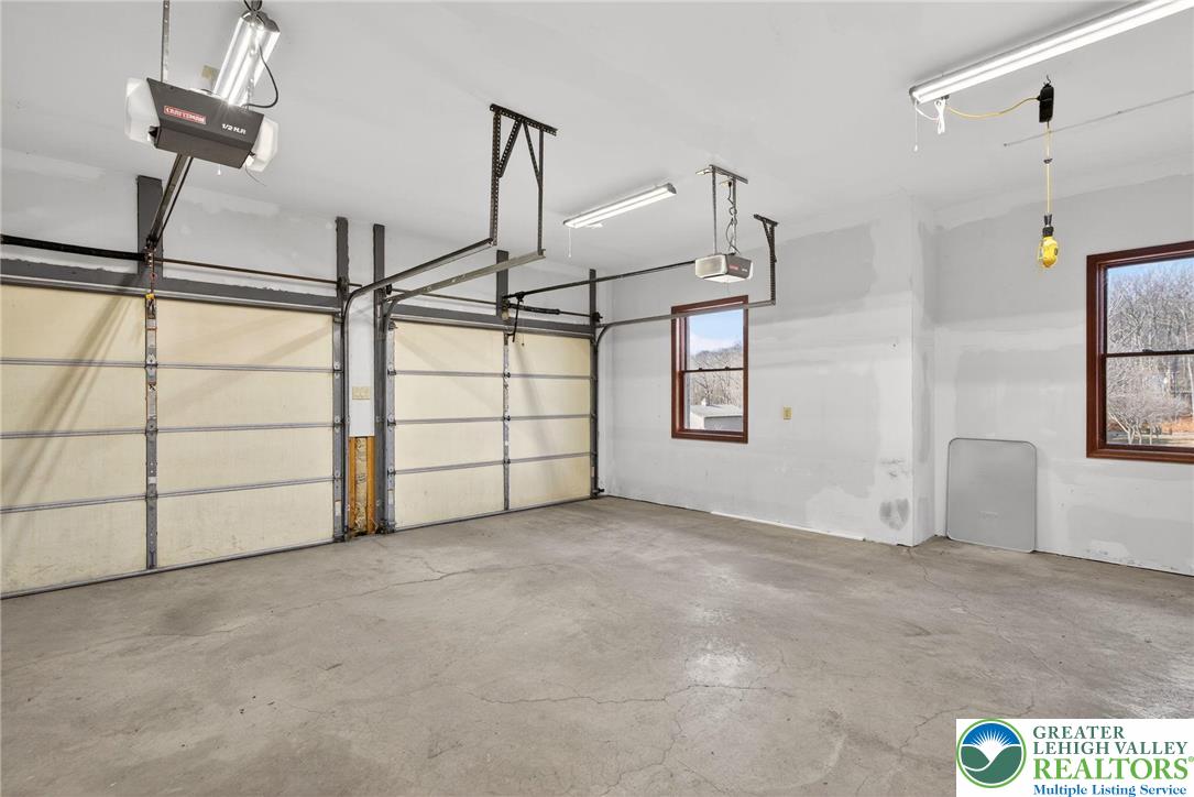 3338 Spring Valley Road