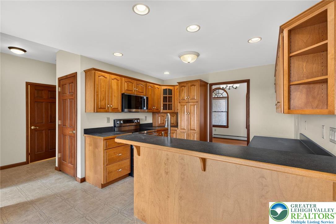 3338 Spring Valley Road