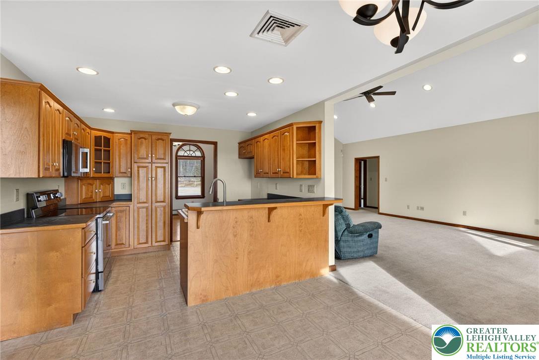 3338 Spring Valley Road