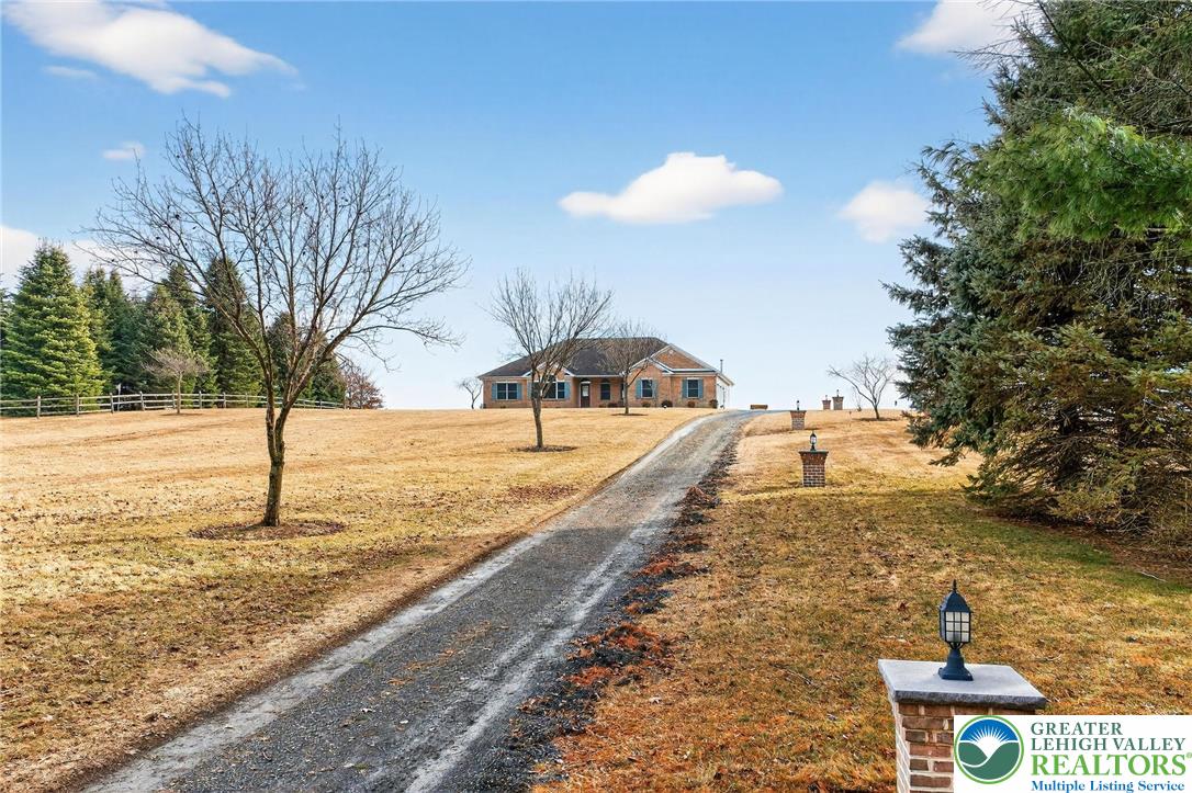 3338 Spring Valley Road