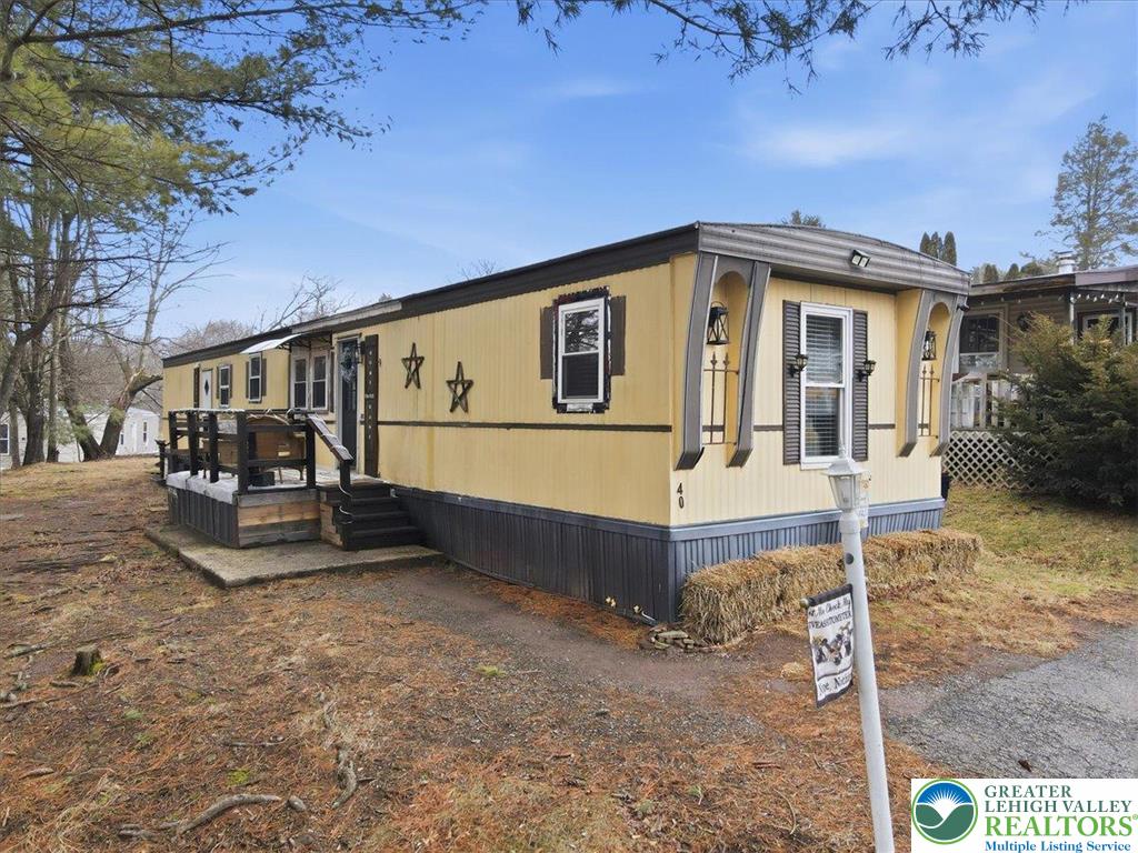 40 Apache Lane