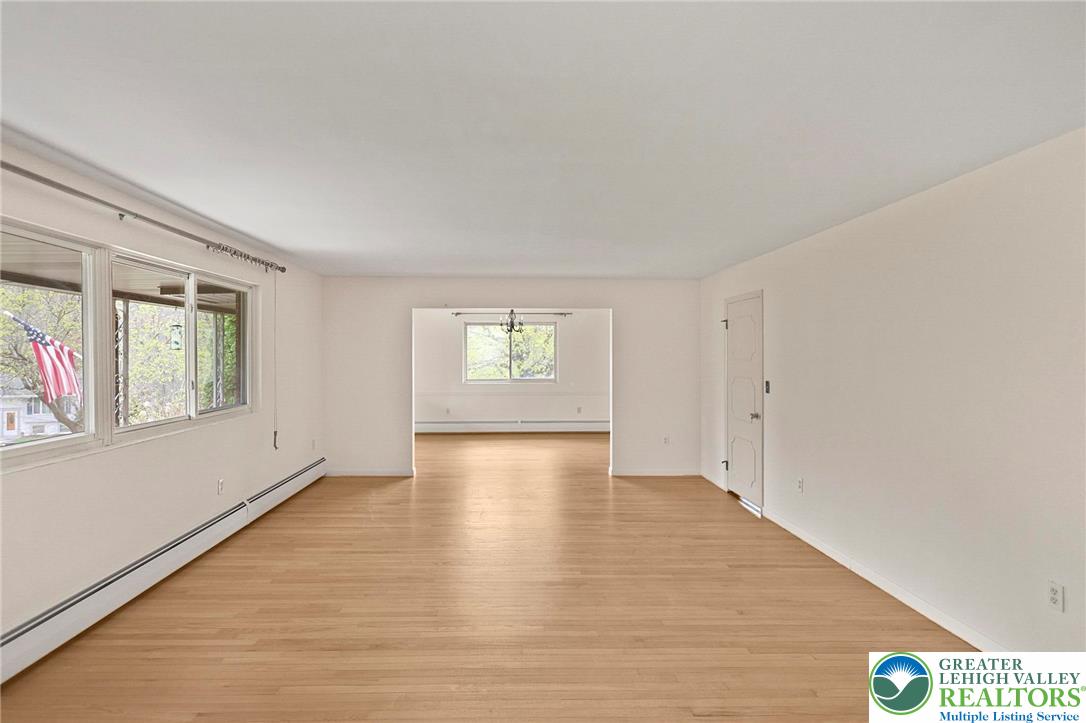 7 Ardmore Avenue