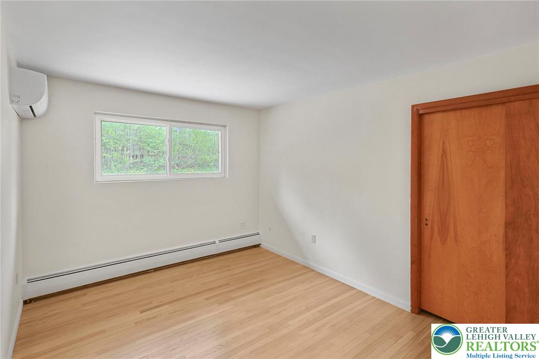 7 Ardmore Avenue