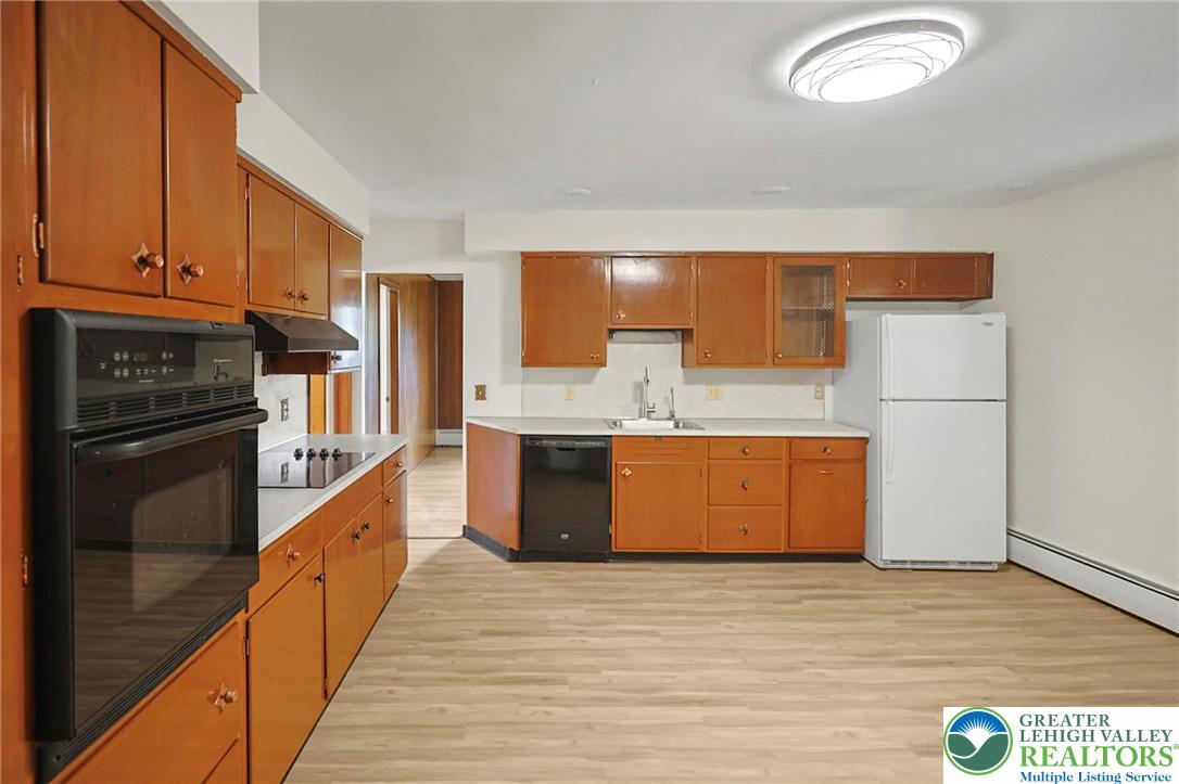7 Ardmore Avenue