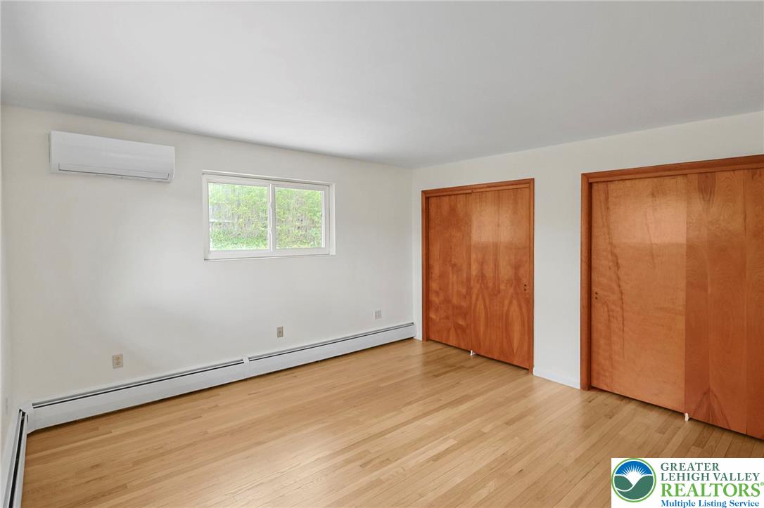 7 Ardmore Avenue
