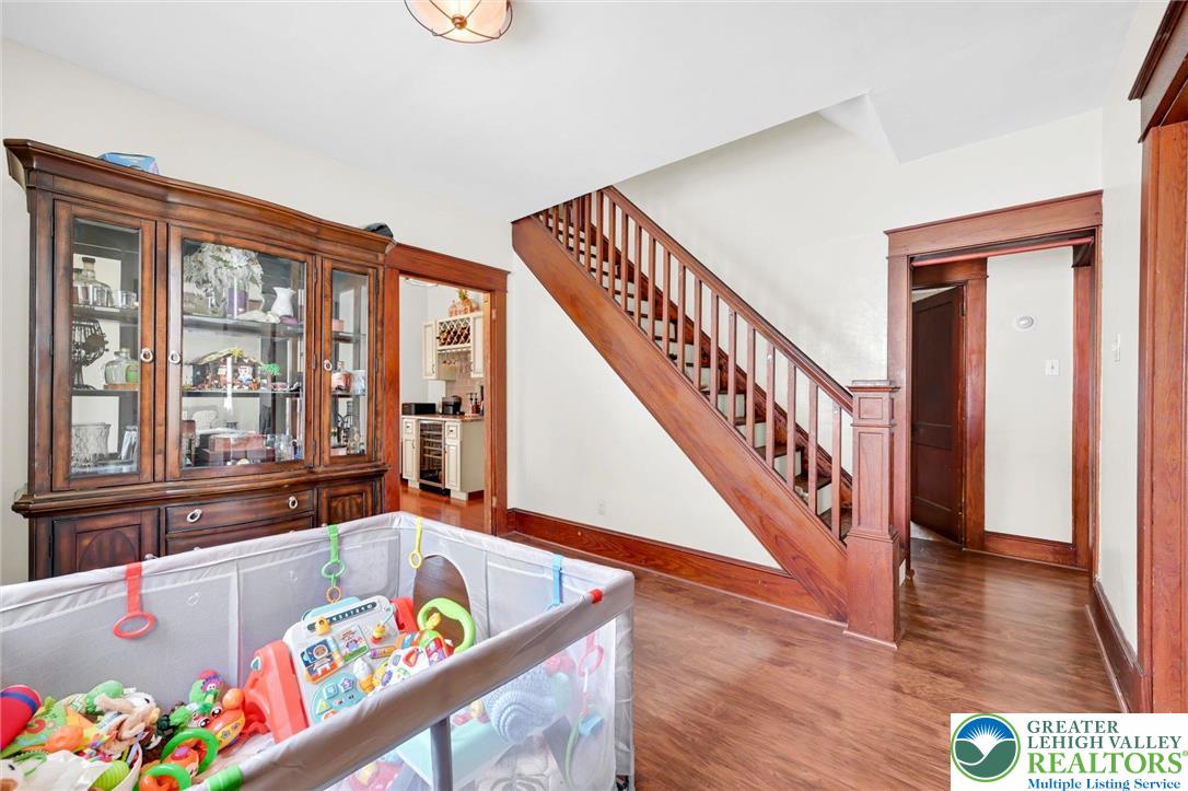 137 East Walter Street