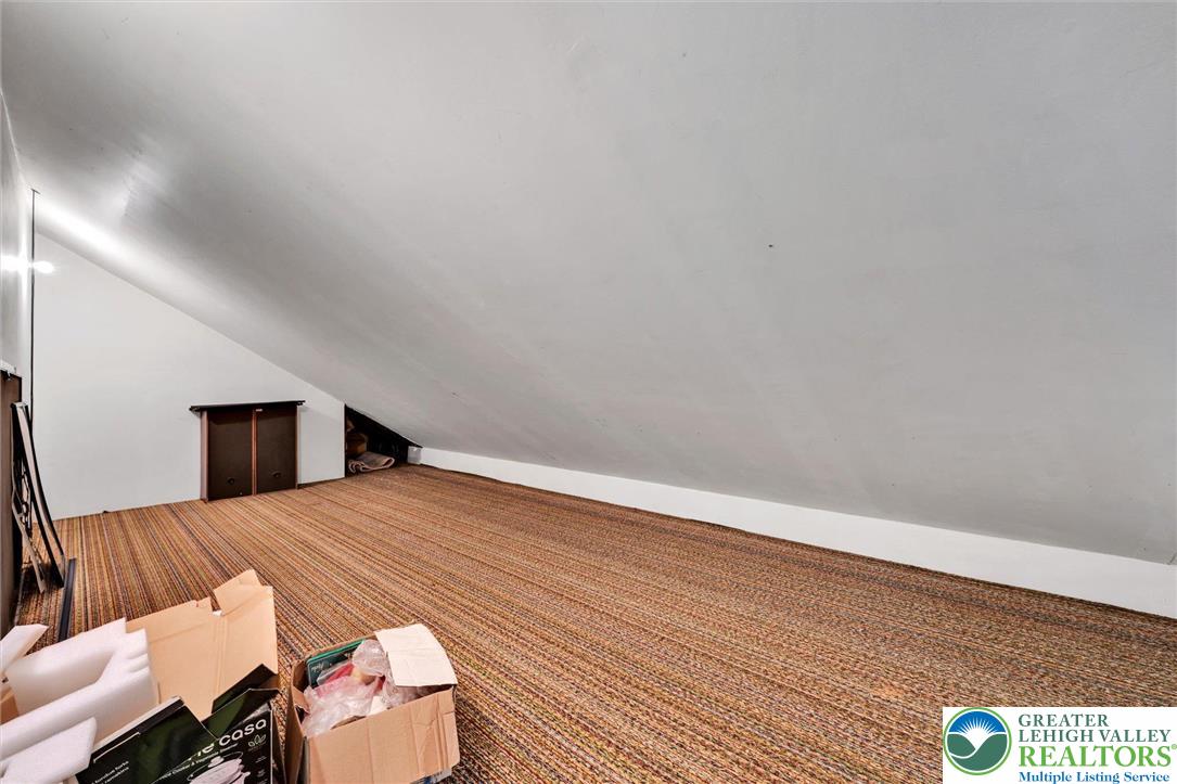 121 Longview Drive