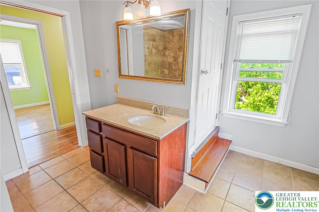 1131 East Lizard Creek Road
